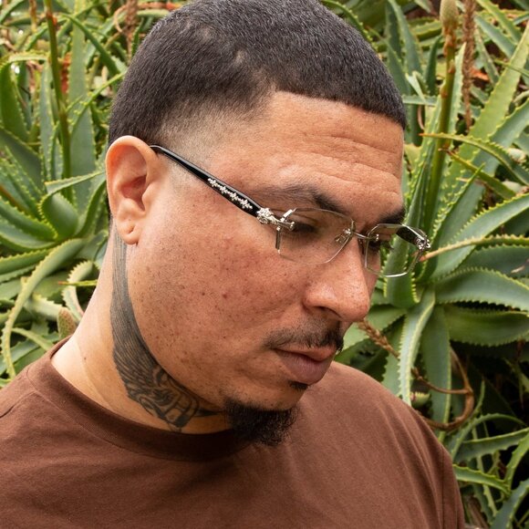 Clear Lens Silver Frame Retro Gothic Cross Style Edge Cut Rimless Eye Glasses - Picture 7 of 8